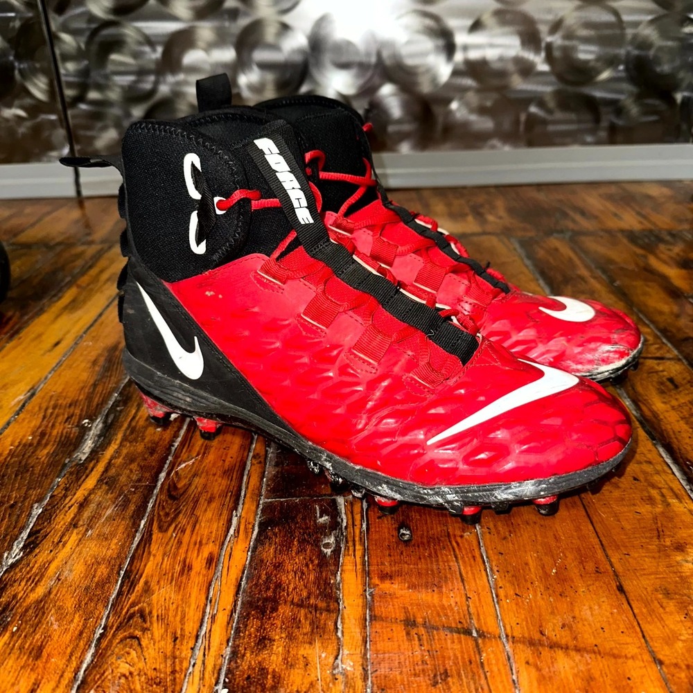 Nike Force Savage Varsity 2 Football Cleats Men's Size 11 Red Black High Top
